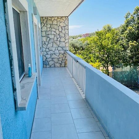 Oaza Mira Tisno Exterior foto
