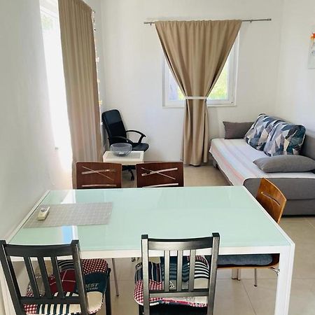 Oaza Mira Tisno Exterior foto