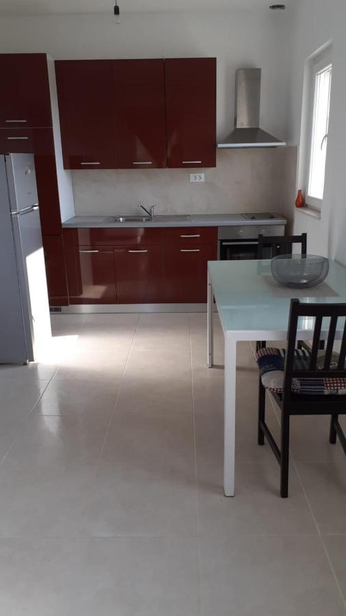 Oaza Mira Tisno Exterior foto